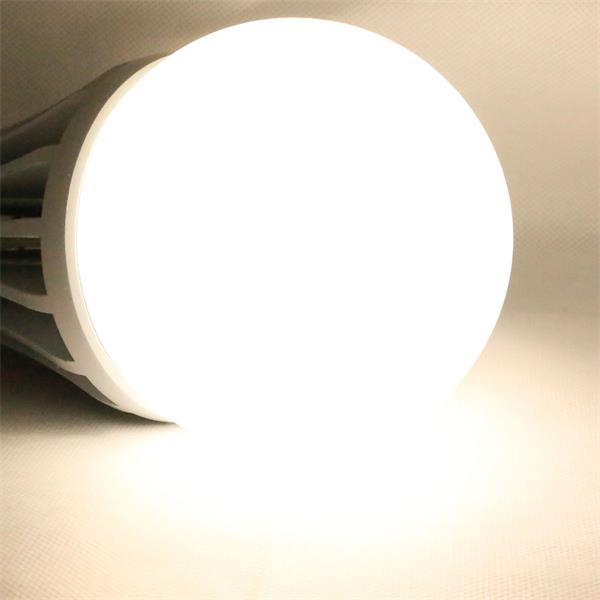 Jumbo LED Lampe E27 4200K ØxH 11x26cm 4000lm